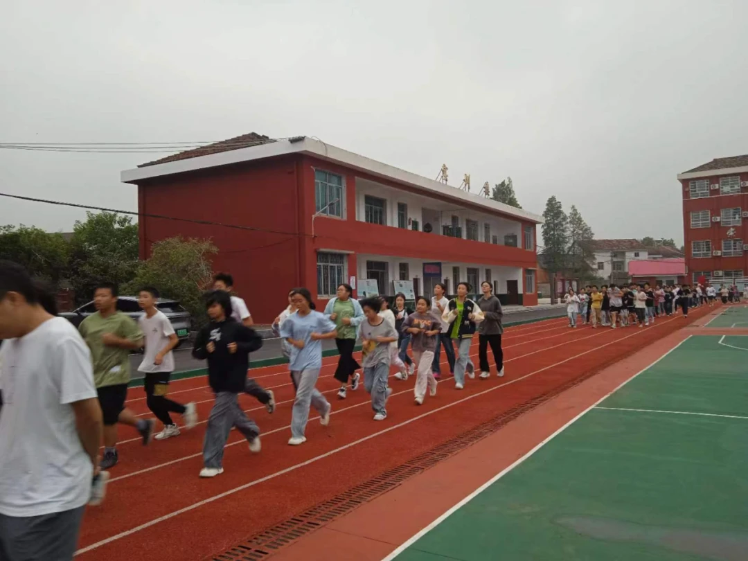 篮球教练队长训练计划书范文怎么写_1